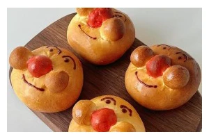 用爱做个小雪人——手工豆沙包的制作方法（学会这个简单技巧，让你的甜品变得更可爱）