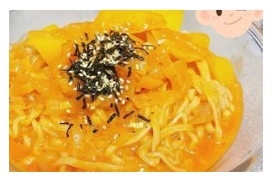 尝鲜美味，学做芝士火鸡面（用美食打开味蕾的视野，让生活更加精彩）
