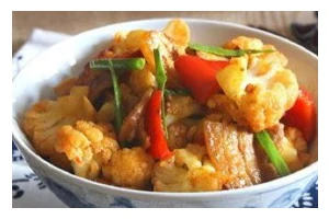 美味五花肉菜花的做法（香气四溢、口感鲜美，教你轻松做出美味五花肉菜花）
