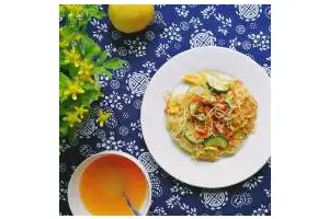 月半弯炒（拌）面