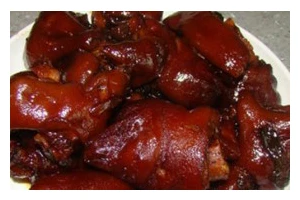 家常美食——香糟猪手的制作方法（口感细腻、味道鲜美，超详细步骤教你轻松做出居家美食）