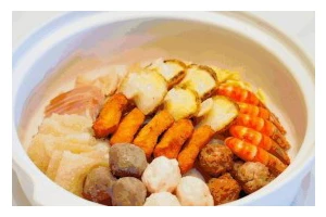 五福临门飘香海鲜砂锅，滋味美妙！