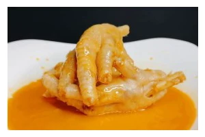 美食天堂——五香卤凤爪的制作方法（做出美味的五香卤凤爪，让你垂涎欲滴）