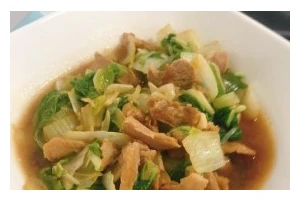 肉渣白菜的美食探秘（用白菜和剩余肉做出美味佳肴，让你的口感变得更加丰富）