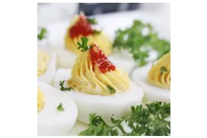 绿色美食+鱼子酱魔鬼蛋