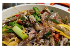 鲜美无比的生拌嘎巴虾（做法简单易学，味道绝佳，赢得众多食客的喜爱）