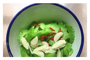 做出别样鲜香的苦瓜美食，让你胃口大开（做出别样鲜香的苦瓜美食，让你胃口大开）