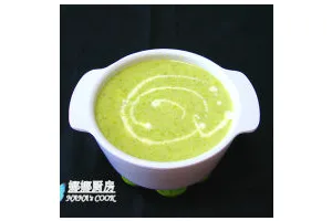 圣诞季：芦笋奶油浓汤