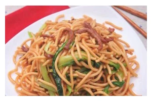 健康美味的肉沫油菜炒面（家庭做法，轻松上手）