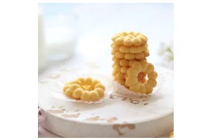 醇香酥脆的曲奇饼干（曲奇枪版），冬日温暖小零食