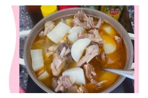 折耳根老鸭汤的做法与功效（让你健康又美味的家常汤）