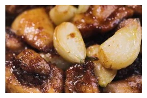 美味香酥鸡肉丁丁的做法（让你的口感和视觉都得到极大的满足）