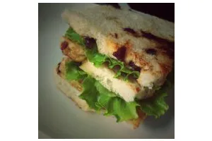 营养美容早餐 金枪鱼三明治