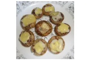 乌克兰：奶酪焗鲜蘑