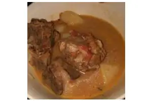 西红柿土豆排骨汤