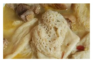 以竹荪为主材，鲜香滑嫩的家常佳肴（传统美食的独特魅力，酿竹荪妙不可言）