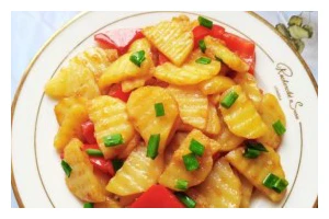 油焖土豆的制作方法（简单易学，美味可口，传统家常菜）