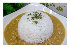 日式鸡肉咖喱饭的制作方法（教你用简单的步骤做出美味的日式鸡肉咖喱饭）