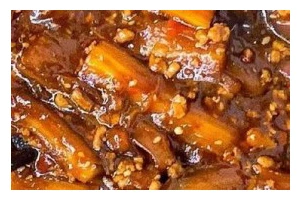 鲜香剁椒鱼头的做法（传统美食的口感回味）