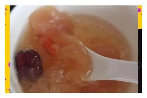 冰糖银耳蒸雪梨（滋补养颜又开胃的健康甜品）