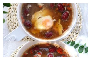 养血暖宫饮，让女性更健康（传统饮品中的养生良方）