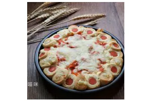 这样吃披萨才爽——重芝士火腿边披萨