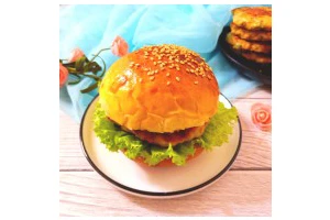 鸡肉蔬菜饼汉堡