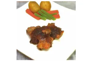 鲍汁焗小排淋酸甜洋葱酱