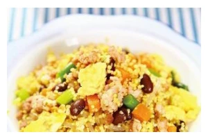 五彩缤纷，美味炒饭（用五颜六色的食材，打造出色香味俱佳的炒饭）