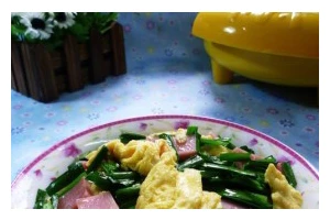 手工制作小白菜方腿肉面饼（如何用简单材料做出美味的面饼）