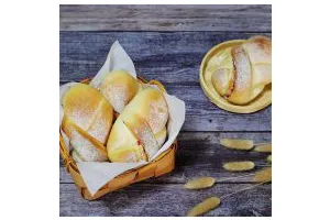 牛奶炼乳蔓越莓软欧