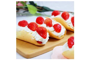 火爆Ins的StrawberryOmelet草莓抱抱卷