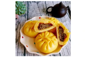 南瓜芹菜肉包子