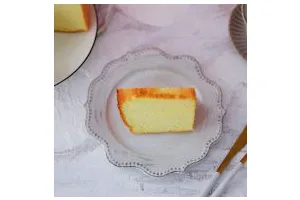 7寸中空原味戚风蛋糕