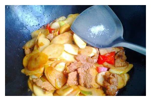 美味可口的茭白炒肉做法（让你回味无穷的家常做法）