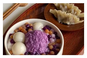 如何制作美味的芋泥饱饱碗（教你轻松做出口感细腻的芋泥，让你吃到满足感）