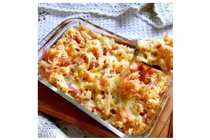 什锦虾仁焗意面