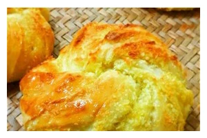 手撕面包椰蓉风味制作（做法详解，让你在家也能吃到美味面包）