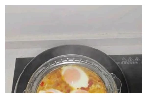 轻松做蒜蓉白水蛋，营养美味又简单（蒜蓉白水蛋的做法，口感清爽营养丰富）