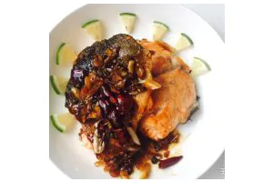 秘制干煎三文鱼