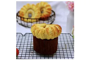 椰蓉奶香面包圈