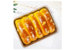 南瓜泥黄金软排包