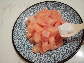 #咸味#盐酥鸡米花,加一勺细盐