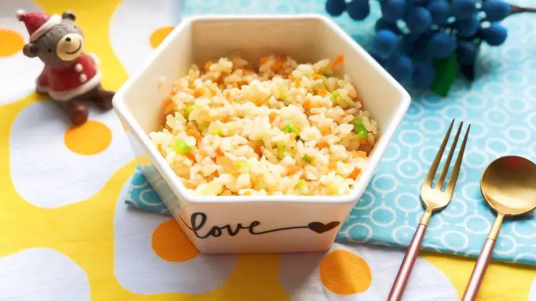 【宝宝辅食】12M+,虾松杂蔬炒饭