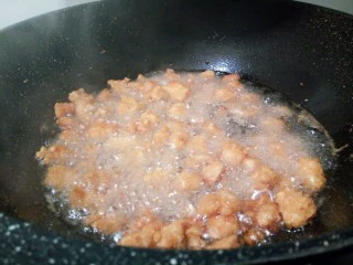 #咸味#盐酥鸡米花,大概油炸2分钟就可以了,金黄金黄的,