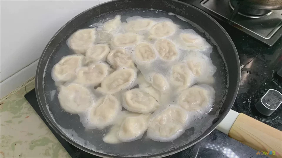 家庭冻肉做法_肉冻子的家常做法_家常冻肉的做法大全窍门