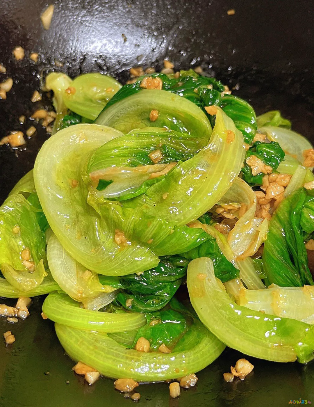 凉拌凉粉的家常做法_黄瓜丝拌凉粉的家常做法_凉拌海带丝家常做法