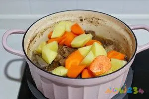 焖肉的家常做法_焖面的家常做法_酱焖茄子的家常做法