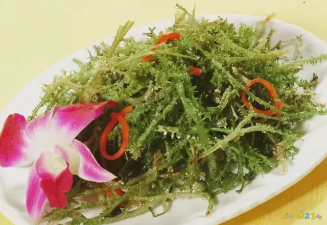 如何做面哨子_哨子面的家常做法_面的哨子怎么做简单又好吃