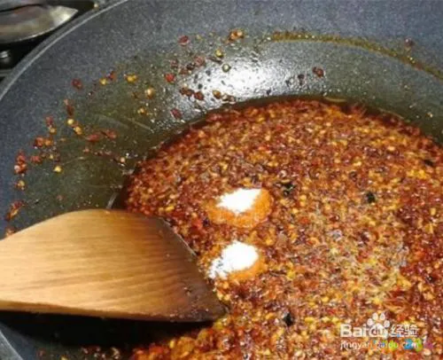 茄子 咸菜做法_炒茄子丝的家常做法大全家常_油茄子咸菜的家常做法